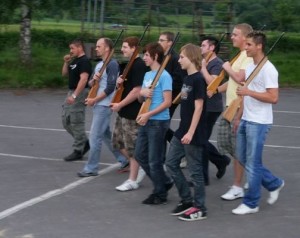 img_1243275889_881